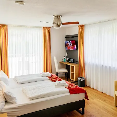 科鲁兹博登湖酒店 乌尔丁根-米尔霍芬