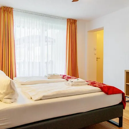 科鲁兹博登湖酒店 酒店