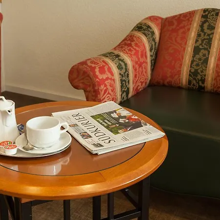 科鲁兹博登湖酒店 酒店 乌尔丁根-米尔霍芬