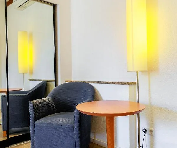 科鲁兹博登湖酒店 酒店