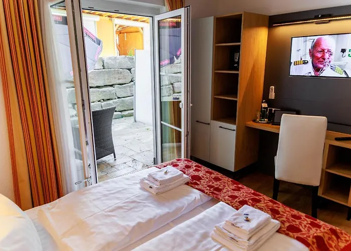 科鲁兹博登湖酒店 酒店 乌尔丁根-米尔霍芬