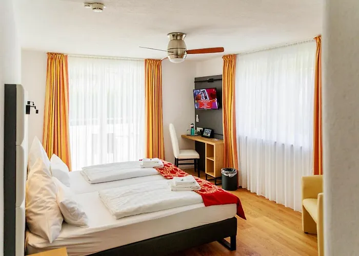 科鲁兹博登湖酒店 乌尔丁根-米尔霍芬