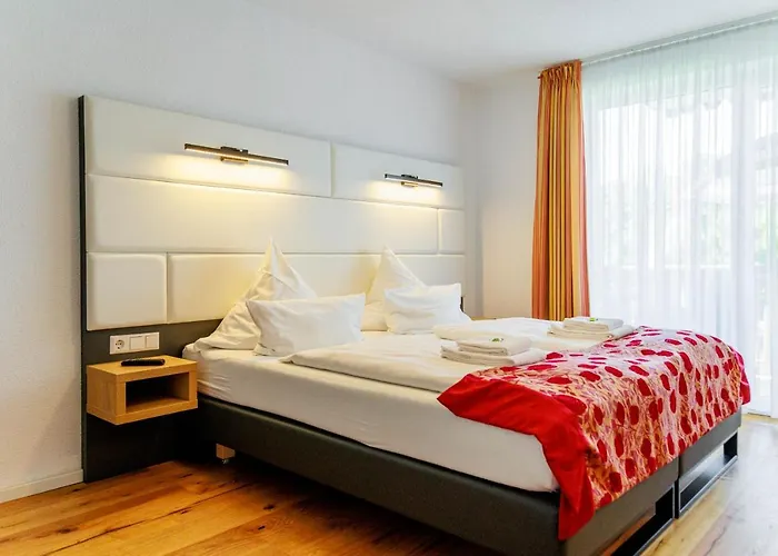 科鲁兹博登湖酒店 3* 乌尔丁根-米尔霍芬