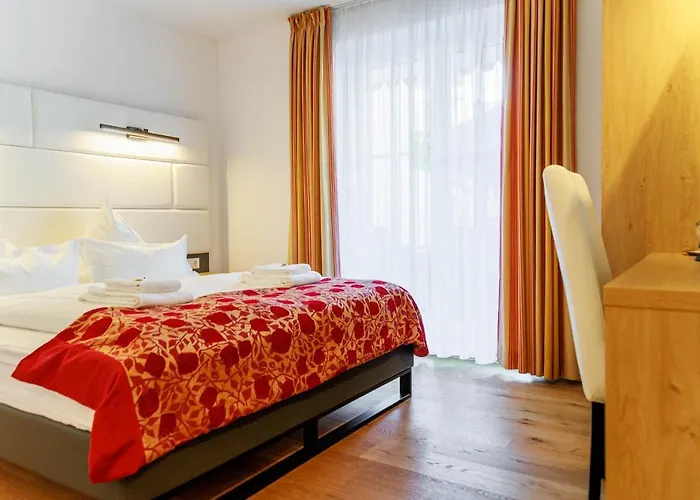 科鲁兹博登湖酒店 3* 乌尔丁根-米尔霍芬