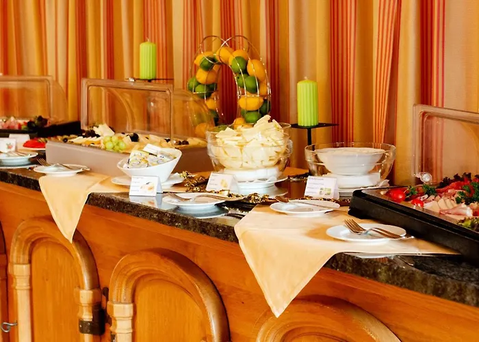 科鲁兹博登湖酒店 3* 乌尔丁根-米尔霍芬